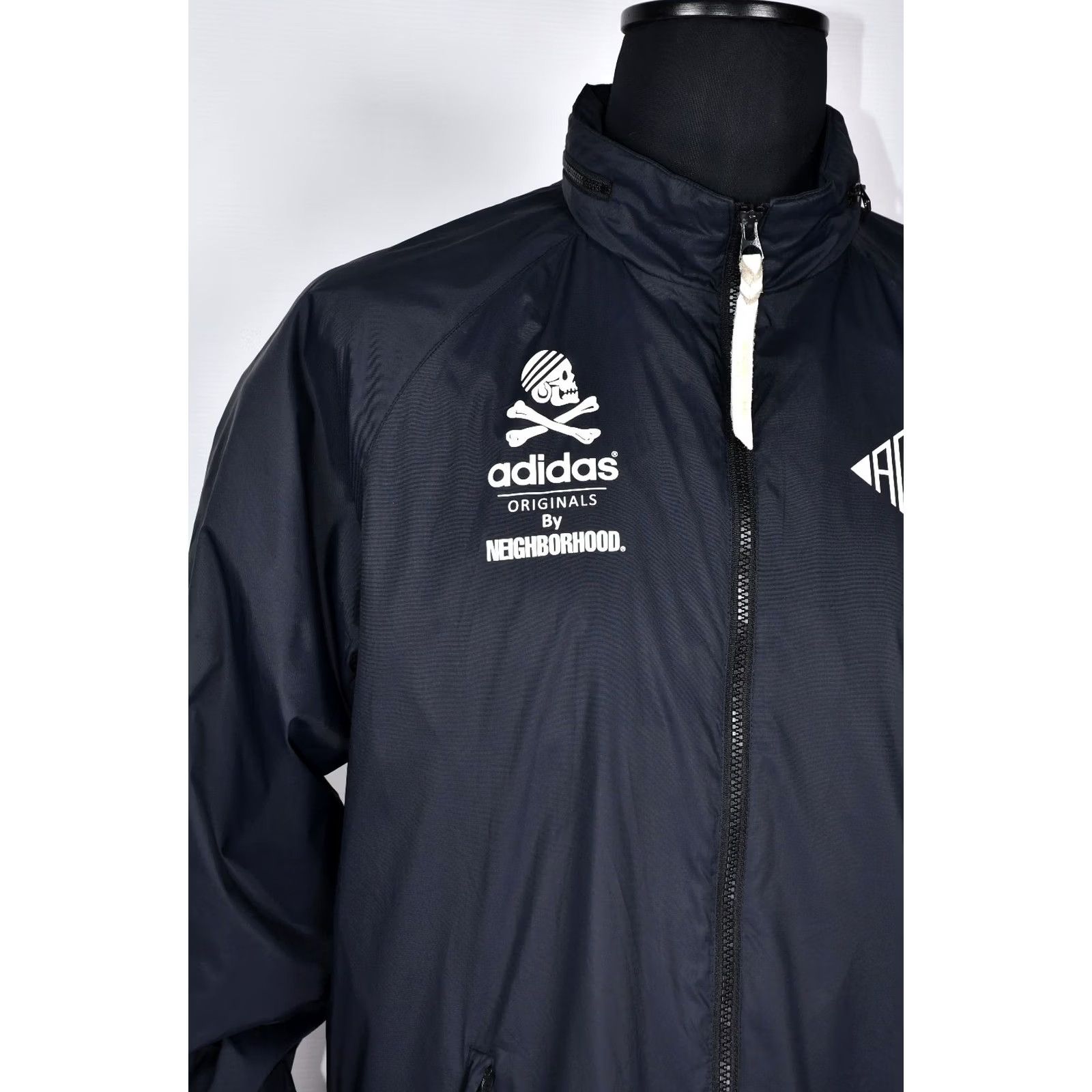 Adidas adidas x Neighborhood Wind Jacket Men's M Black Nylon Windbreaker Jacket Mens M Size US M / EU 48-50 / 2 - 3 Thumbnail