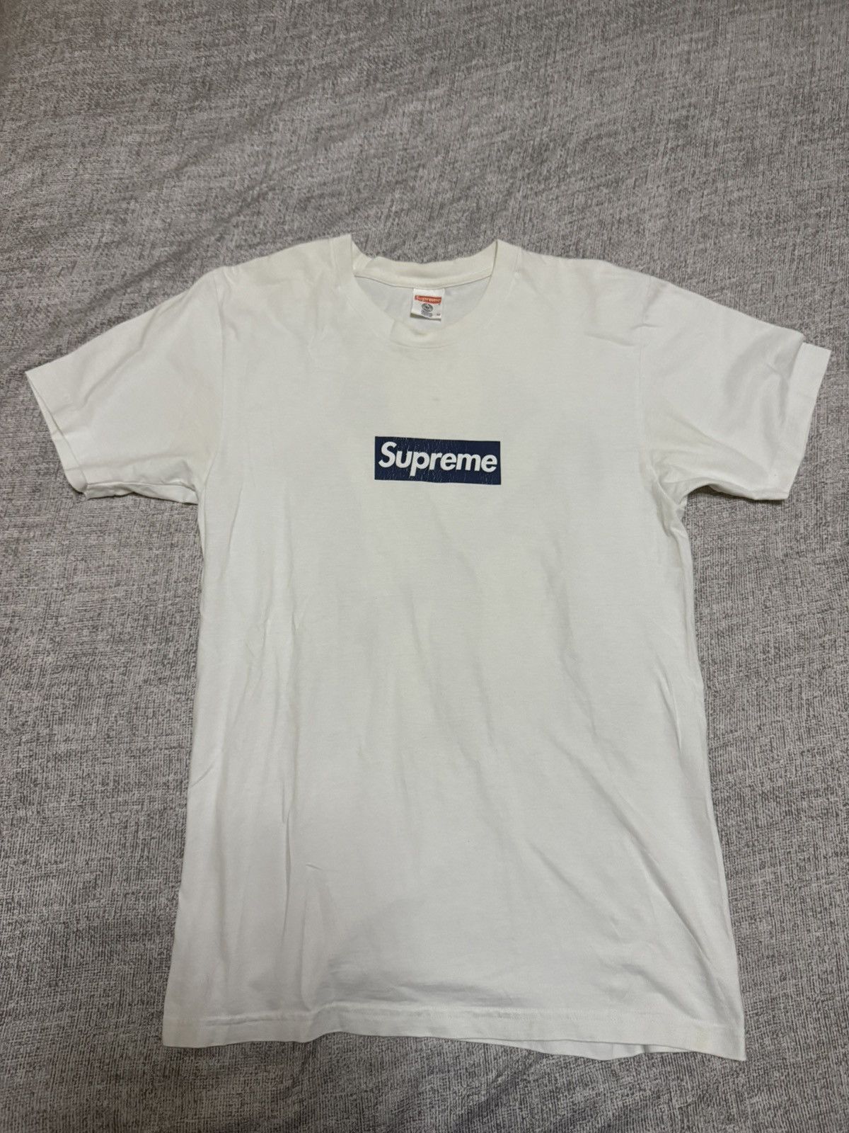 New York Yankees × Supreme Supreme yankees box logo tee