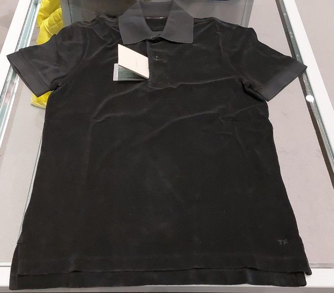 Tom Ford o1loc1c0824 TFJ221 Polo Shirt in Black Size US S / EU 44-46 / 1 - 1 Thumbnail