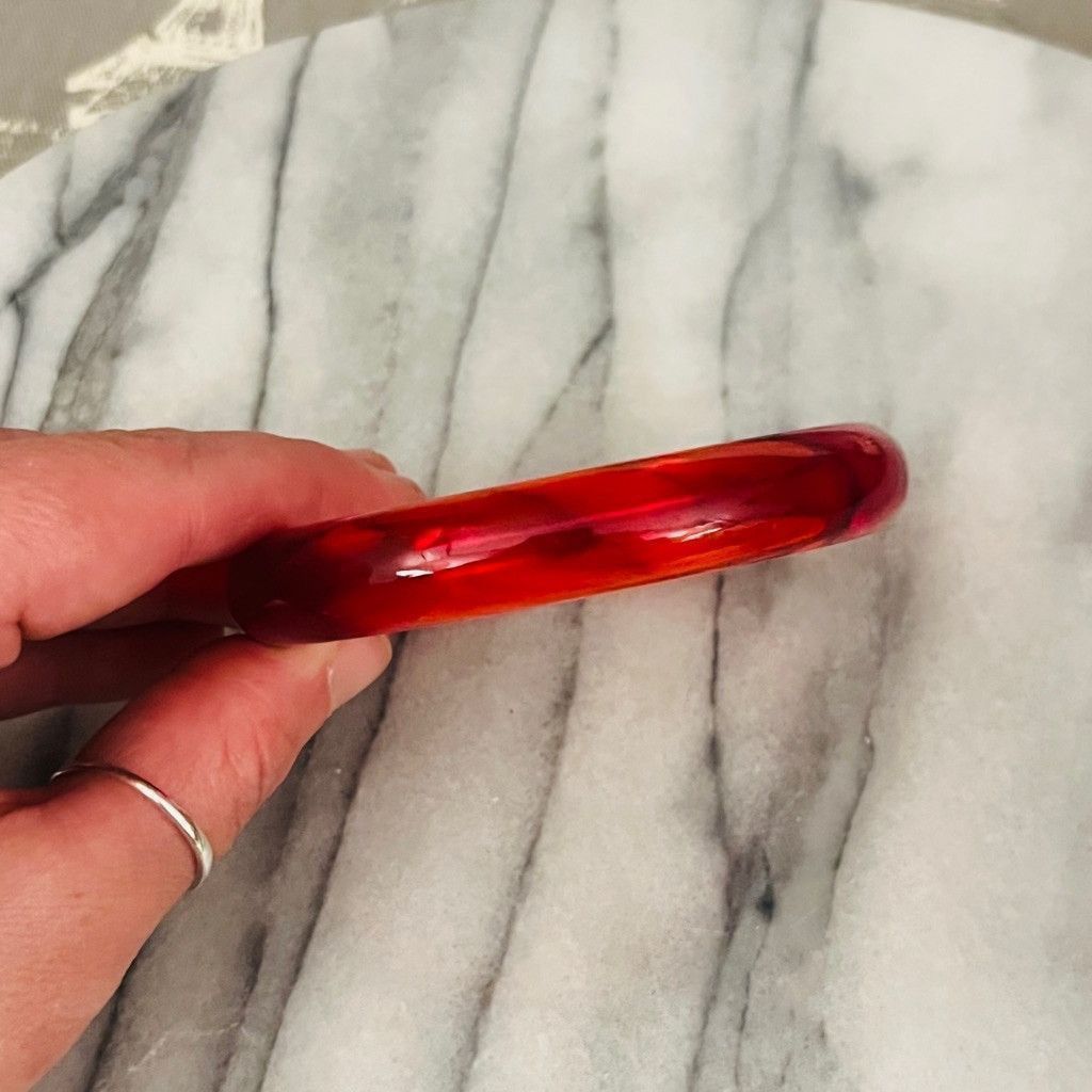 Vintage Vintage Ruby Red Lucite Bangle Bracelet Chunky Retro Size ONE SIZE - 3 Thumbnail