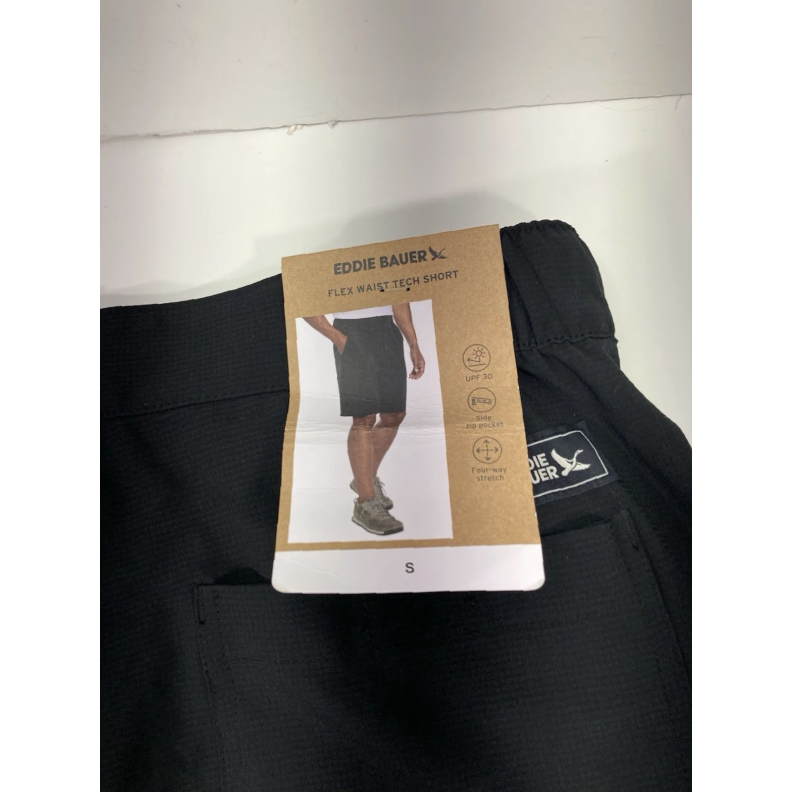 Eddie Bauer Eddie Bauer Tech Shorts Men Size Small 30X9 Black Flex Waist Hiking Camping NWT Size US 29 - 4 Thumbnail
