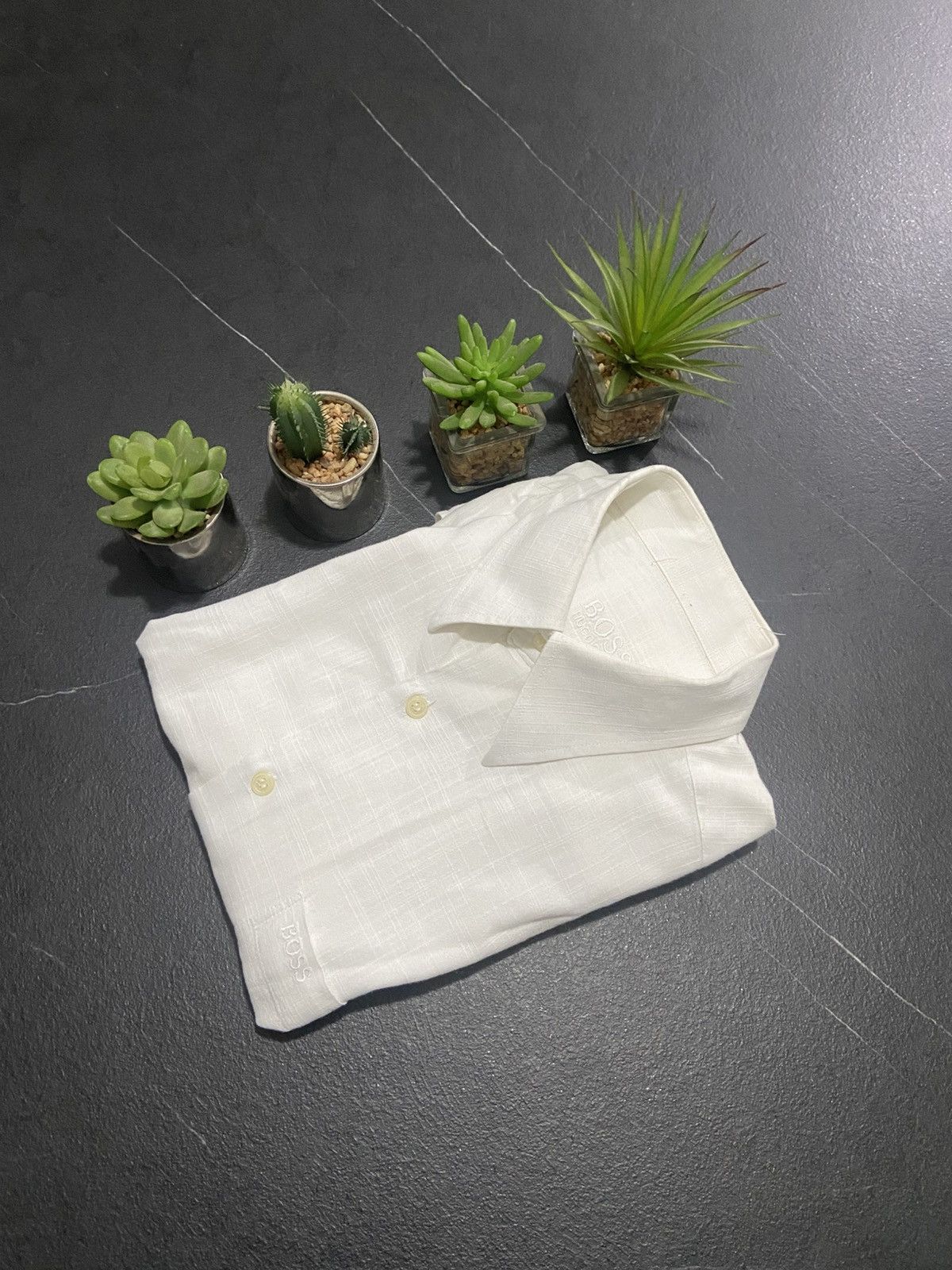 Hugo Boss Hugo boss shirt L Size US L / EU 52-54 / 3 - 2 Thumbnail