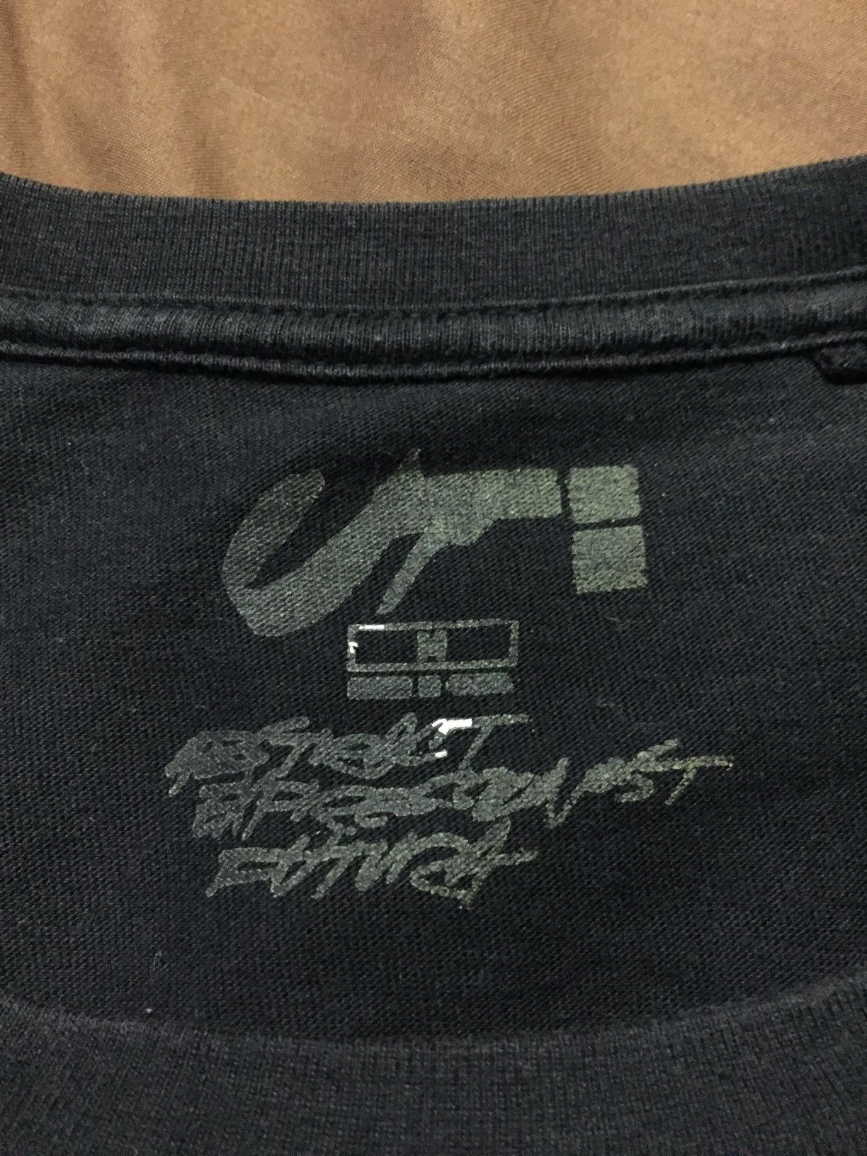 Futura × Uniqlo UT x Futura Laboratories Tee Size US M / EU 48-50 / 2 - 5 Thumbnail