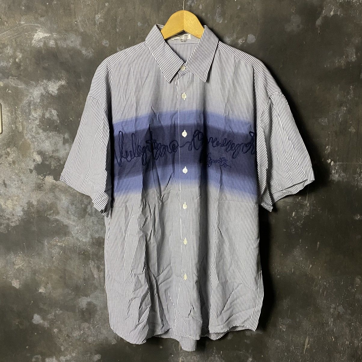 Valentino vintage valentino garavani tape logo gradation striped shirt Size US L / EU 52-54 / 3 - 1 Thumbnail