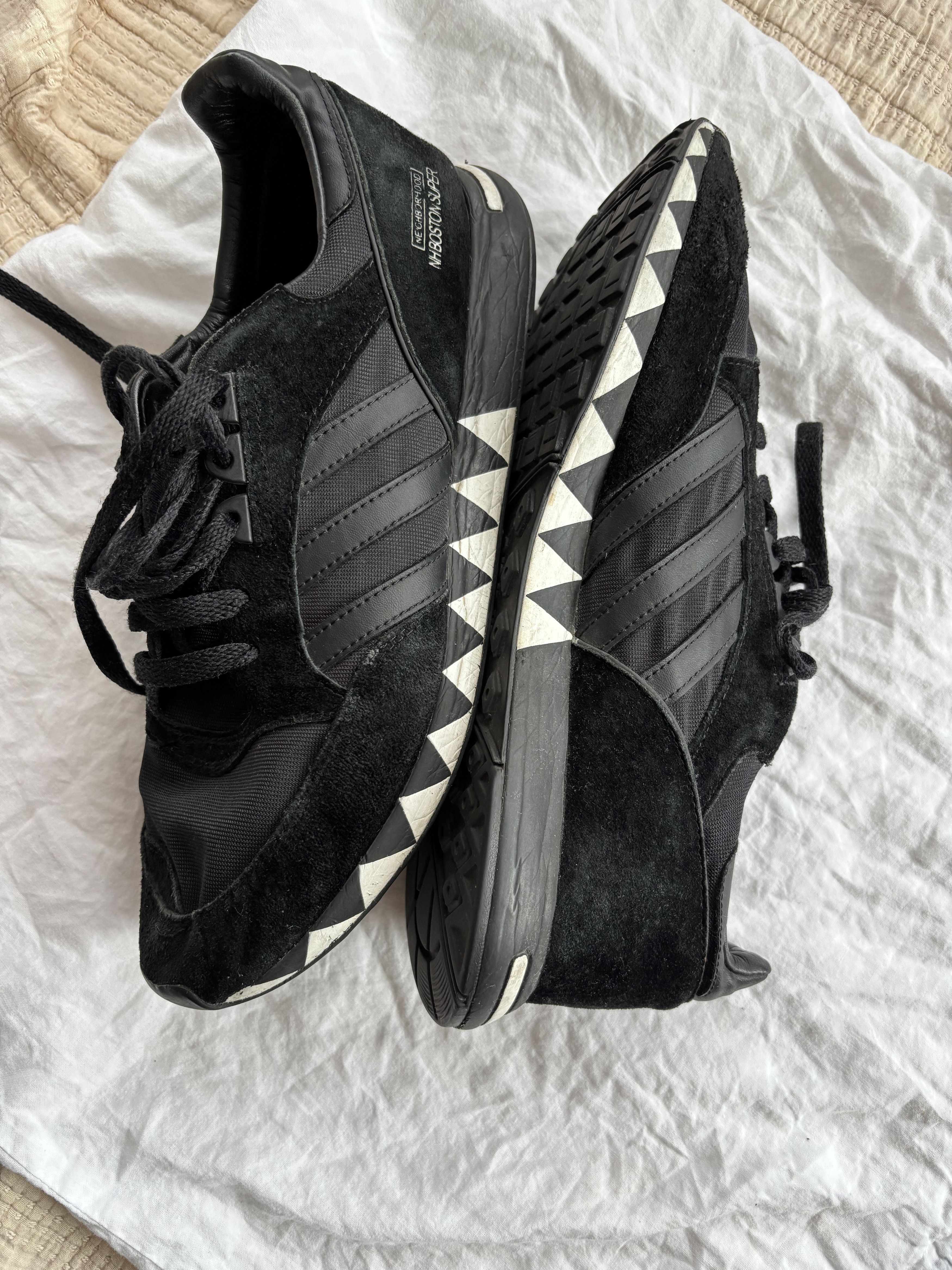Adidas × Neighborhood Adidas x Neighborhood NH Boston Super Size US 9.5 / EU 42-43 - 1 Thumbnail