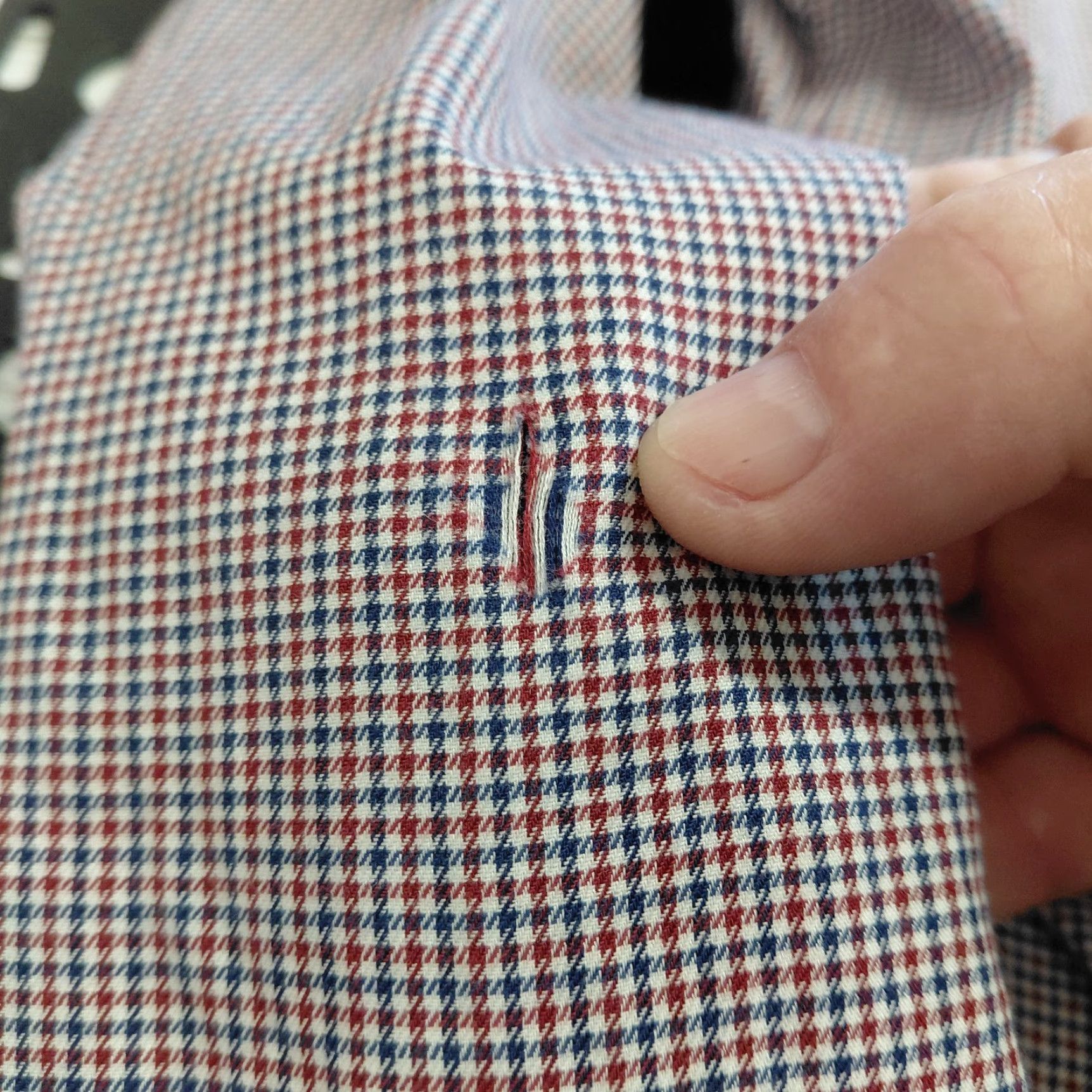 Uniqlo Uniqlo Shirt Men's M Red/Blue Check Slim Fit Button-Down Long Sleeve Size US M / EU 48-50 / 2 - 3 Thumbnail