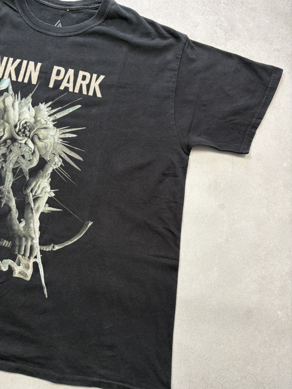 Band Tees Linkin Park The Hunting Party Tour 2014 T-Shirt Rock Tee Size US XL / EU 56 / 4 - 2 Thumbnail