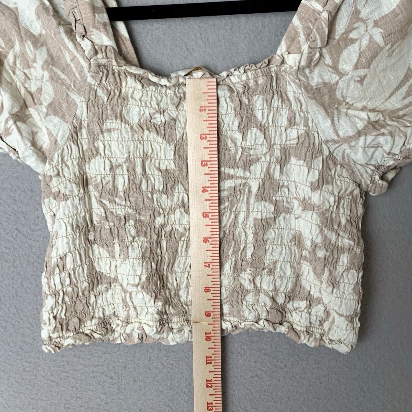 Vintage Monteau Womens Top Cropped Puff Sleeve Floral Square Neck Linen Rayon Beige M Size M / US 6-8 / IT 42-44 - 7 Thumbnail