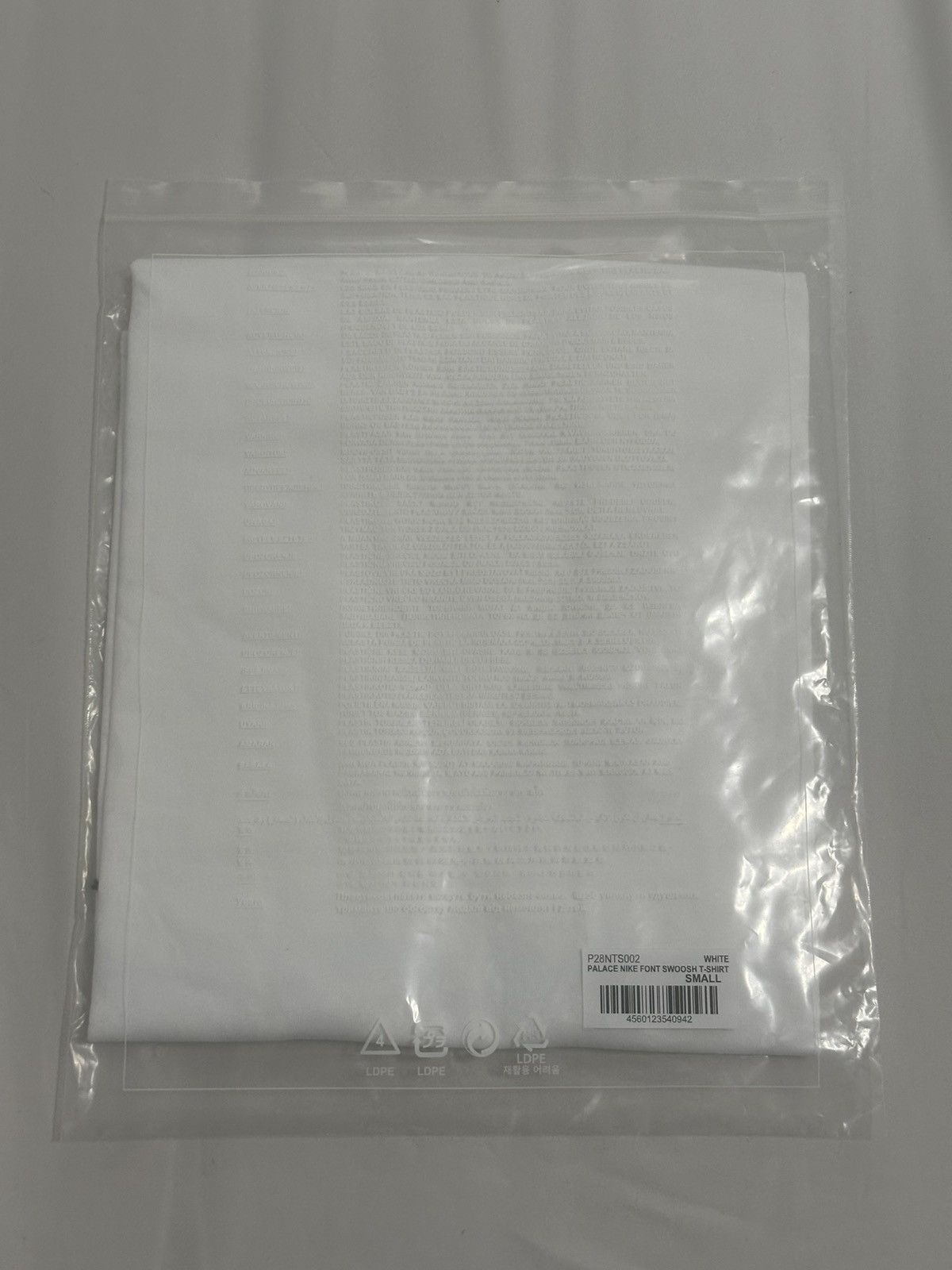 Palace Palace Nike Font Swoosh T-Shirt White Size Small Size US S / EU 44-46 / 1 - 2 Thumbnail
