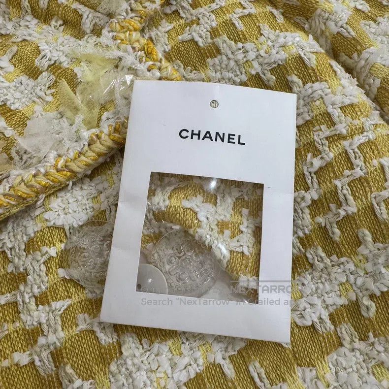 Chanel Chanel Waterfall series yellow and white colour-blocked ta Size S / US 4 / IT 40 - 6 Thumbnail