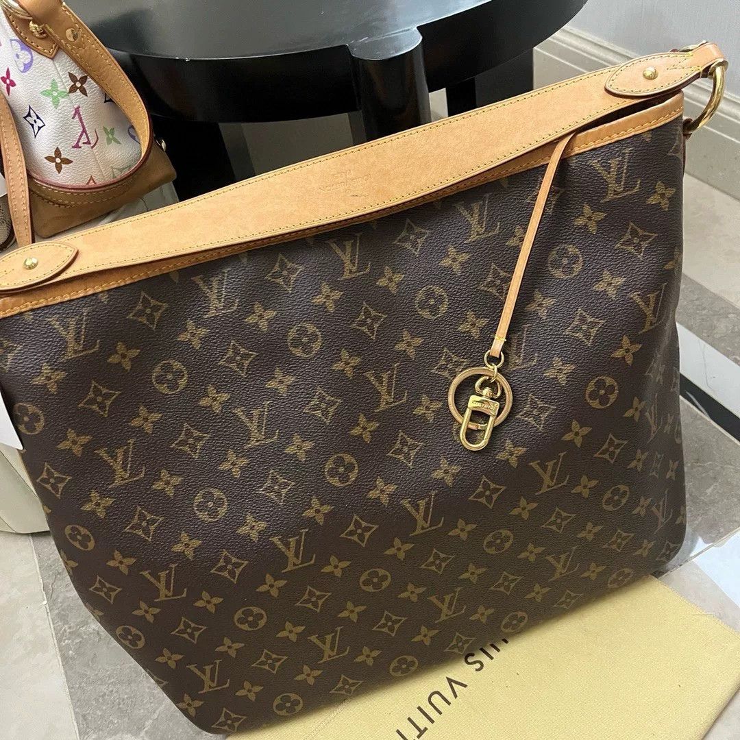 Louis Vuitton Pre-loved Bag Very good condition Size ONE SIZE - 1 Thumbnail