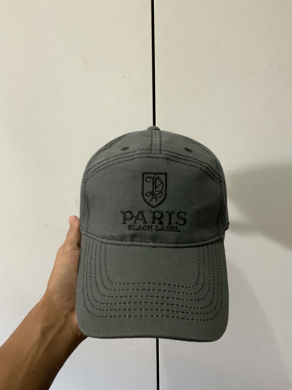 Japanese Brand Paris Black Label Fade Hat Size ONE SIZE - 1 Thumbnail