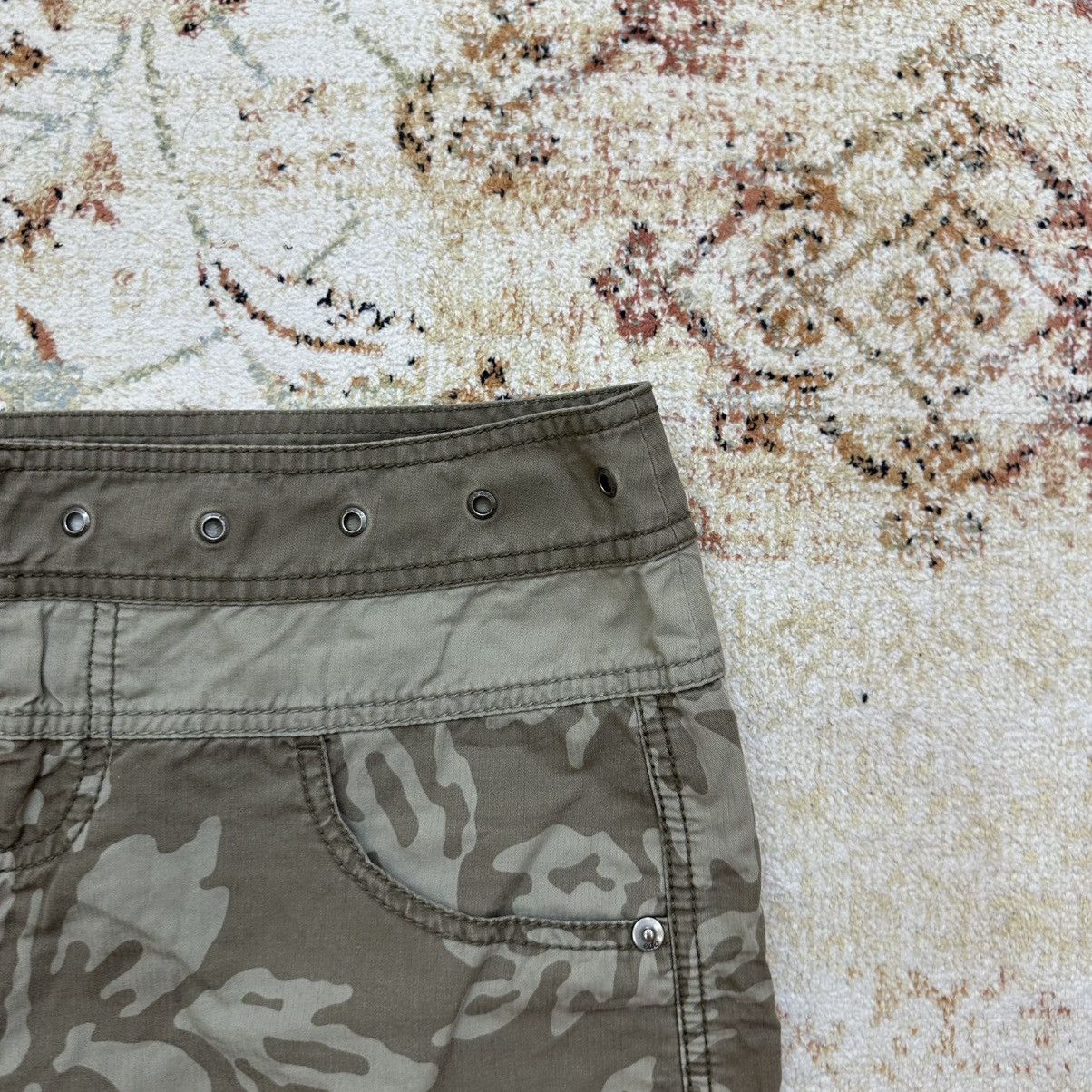 If Six Was Nine Vintage Japanese Style Mini Skirt Camo Hype Grunge Y2K 00s Size 25" / US 0 / IT 36 - 5 Thumbnail