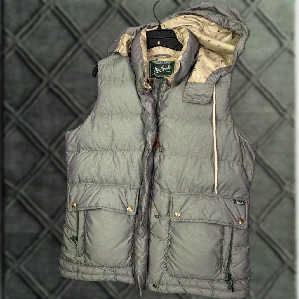 Vintage Woolrich Vest Womens Goose Down Puffer Hood Removable L Large Sage Green Woolrich Goose Down 18524 VN 23x28 Spruce Size L / US 10 / IT 46 - 1 Thumbnail