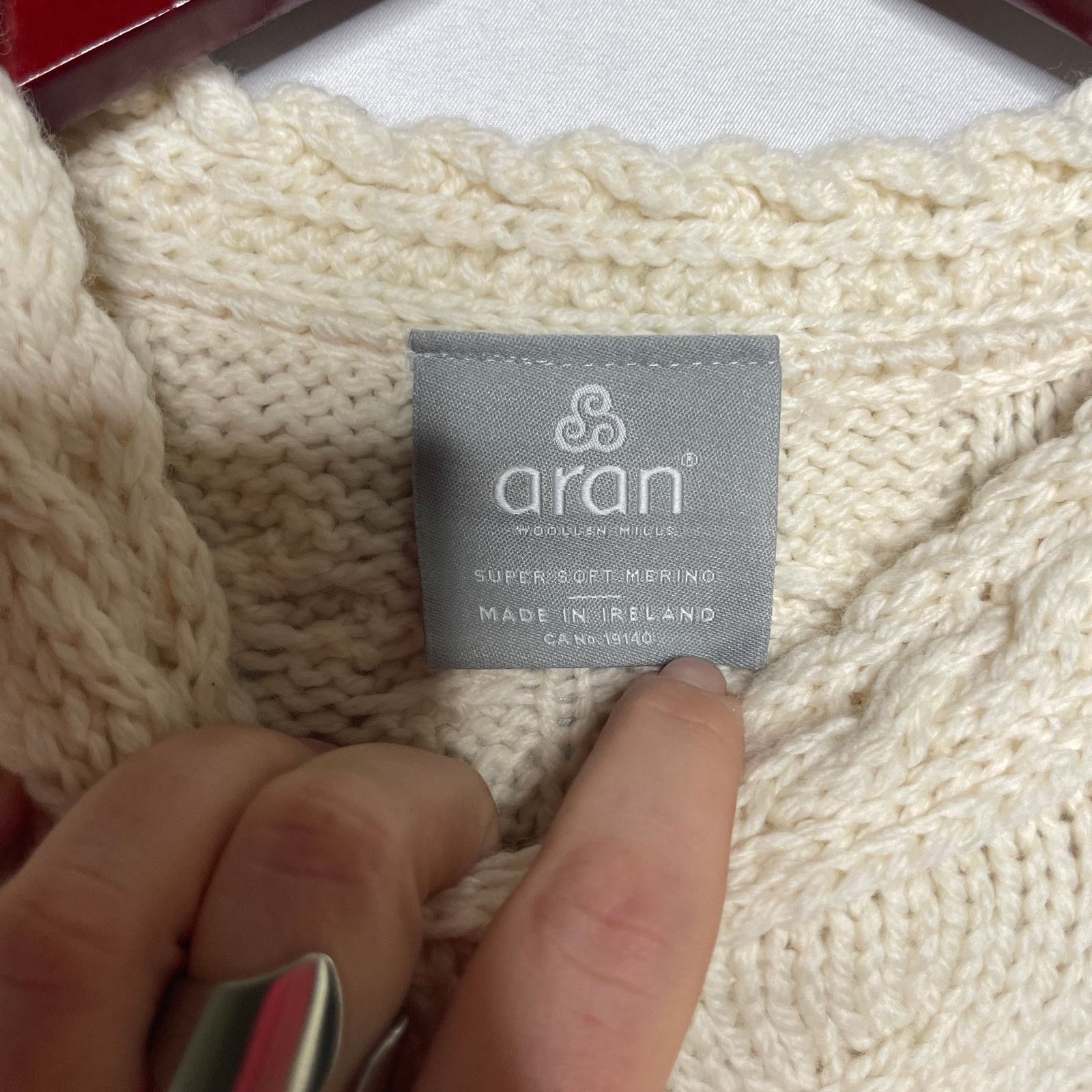 Aran Crafts Aran Sweater Super Soft 100% Merino Wool Luxury Cable Knit S Size S / US 4 / IT 40 - 2 Thumbnail