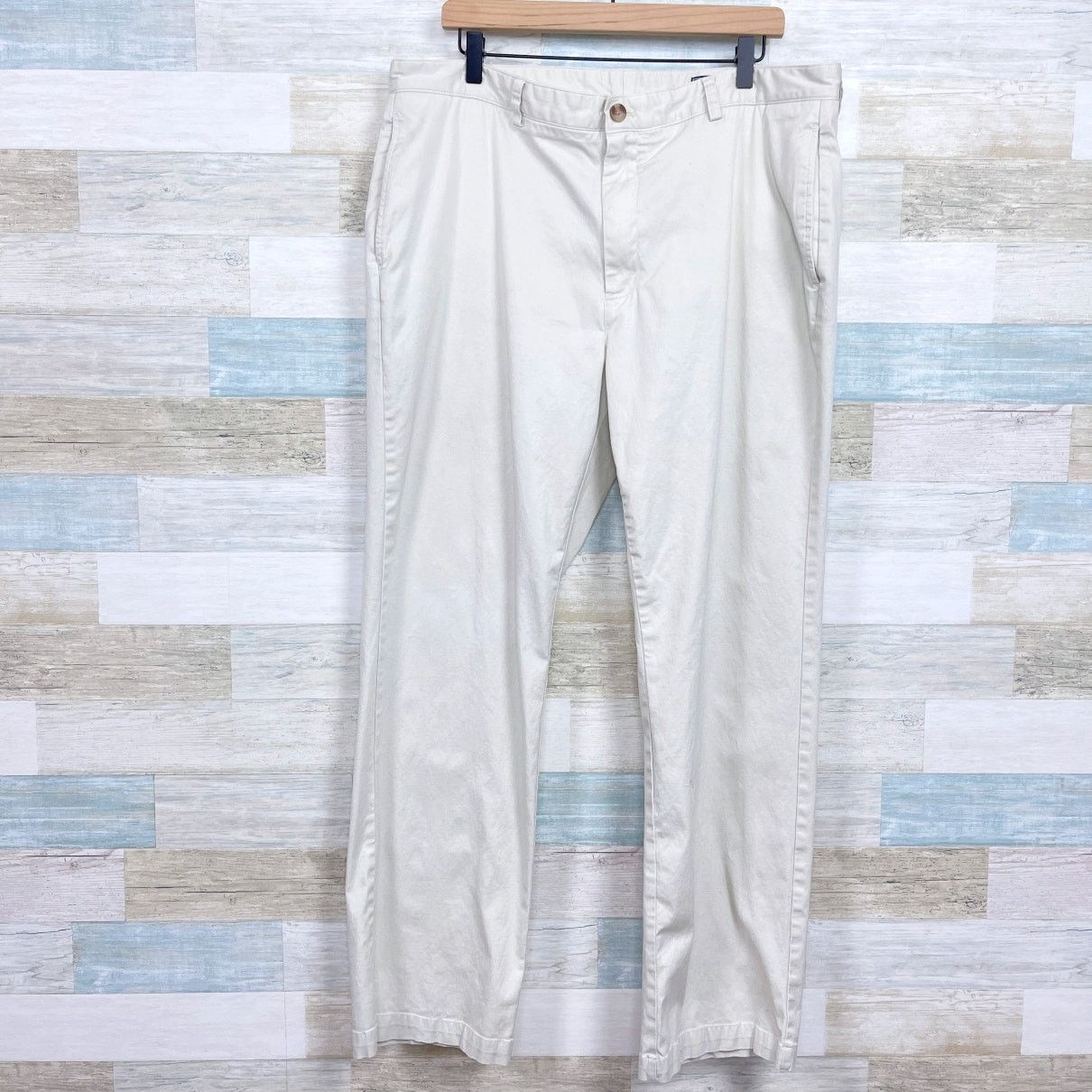 Vineyard Vines Vineyard Vines Club Pants Light Beige Stretch Chino 38x30 Size US 38 / EU 54 - 1 Thumbnail