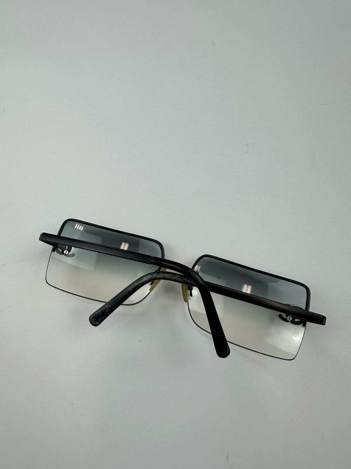 Chanel Chanel Black & White Square Frame Sunglasses Rimless Strass Size ONE SIZE - 7 Thumbnail