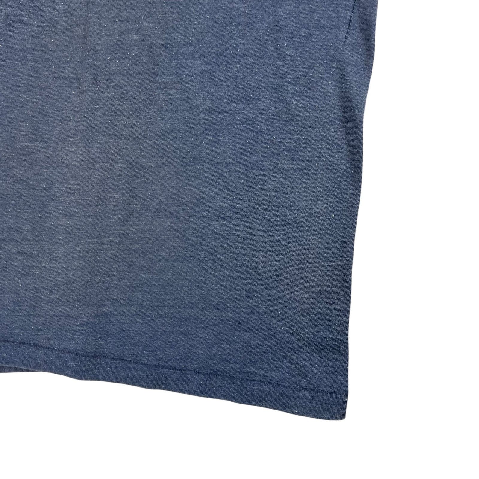 Vintage Vintage 1970s faded blue blank tee (M) Size US M / EU 48-50 / 2 - 2 Thumbnail
