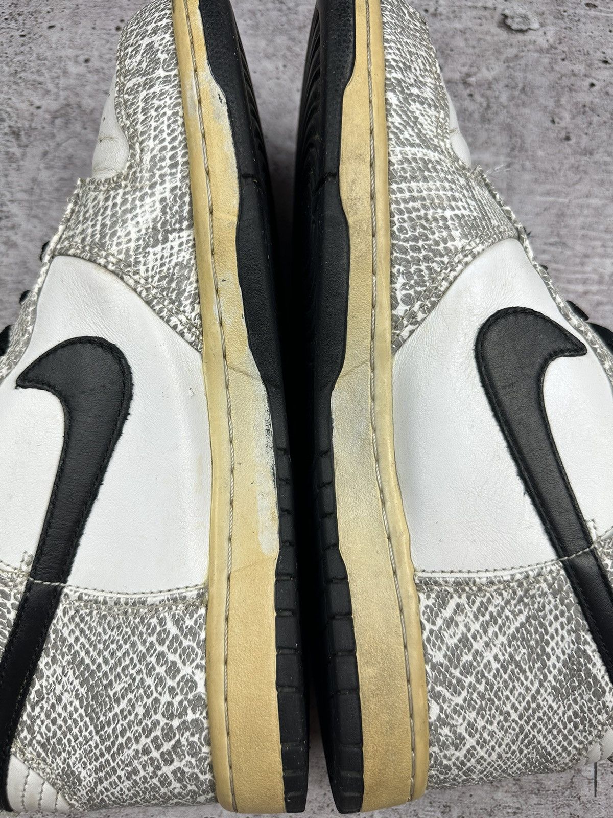 Nike Vintage Nike Dunk Premium Cocoa Snake Hi Top Sneakers Size US 9 / EU 42 - 13 Thumbnail