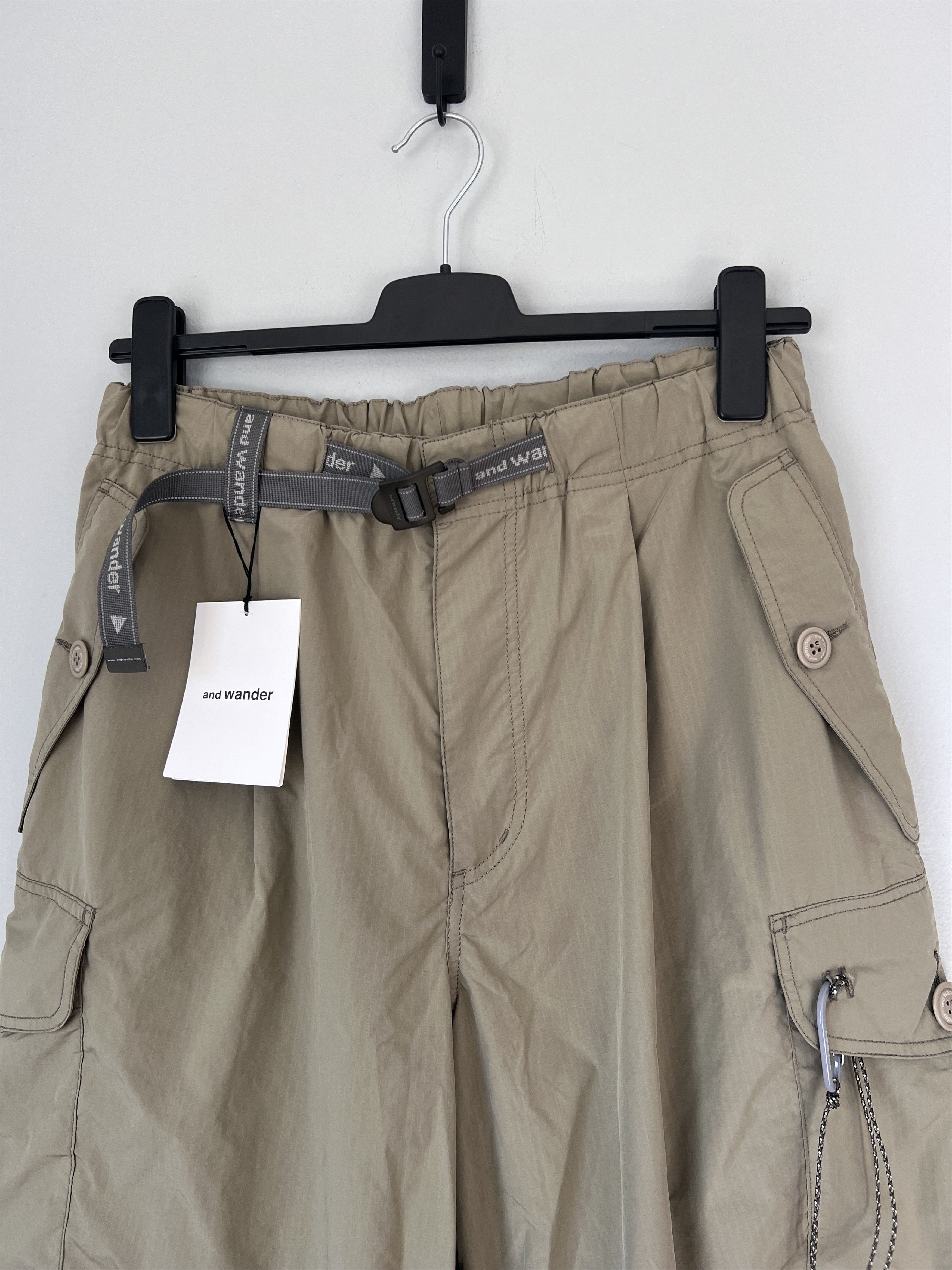 And Wander and Wander Oversized Cargo Pants in Beige Size US 33 - 2 Thumbnail