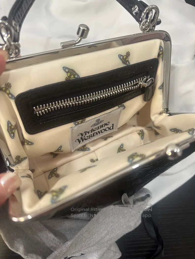 Vivienne Westwood Vivienne Westwood size os Wrinkled leather baozi bag Size ONE SIZE - 4 Thumbnail