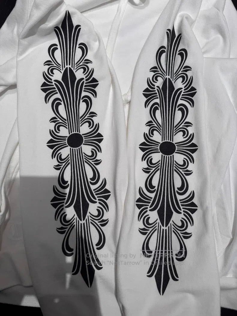 Chrome Hearts CHROME HEARTS White horse-hoof patterned kaftan sweater Size US XL / EU 56 / 4 - 4 Thumbnail
