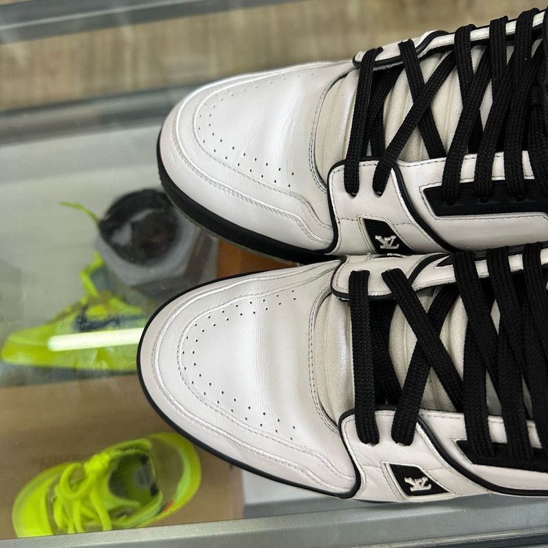 Louis Vuitton Louis Vuitton Trainer Low Top Sneakers - Size US 10 / EU 43 - 6 Thumbnail
