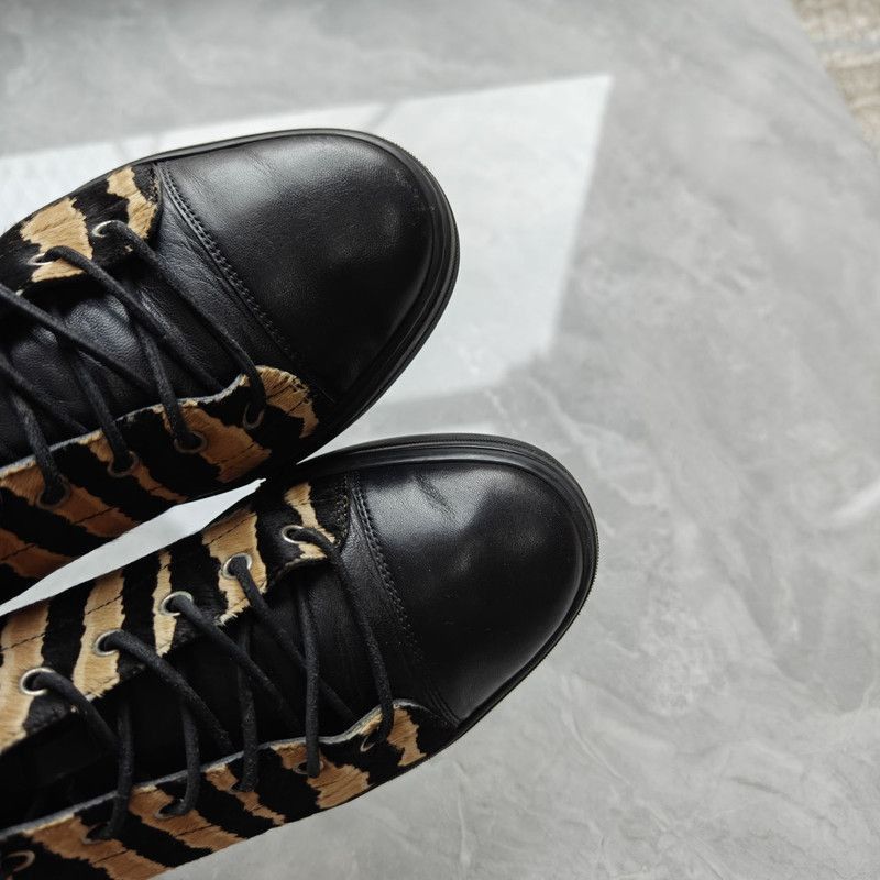 Gucci Gucci Casual Sneakers in Black and Yellow- Size US 8 / EU 41 - 4 Thumbnail