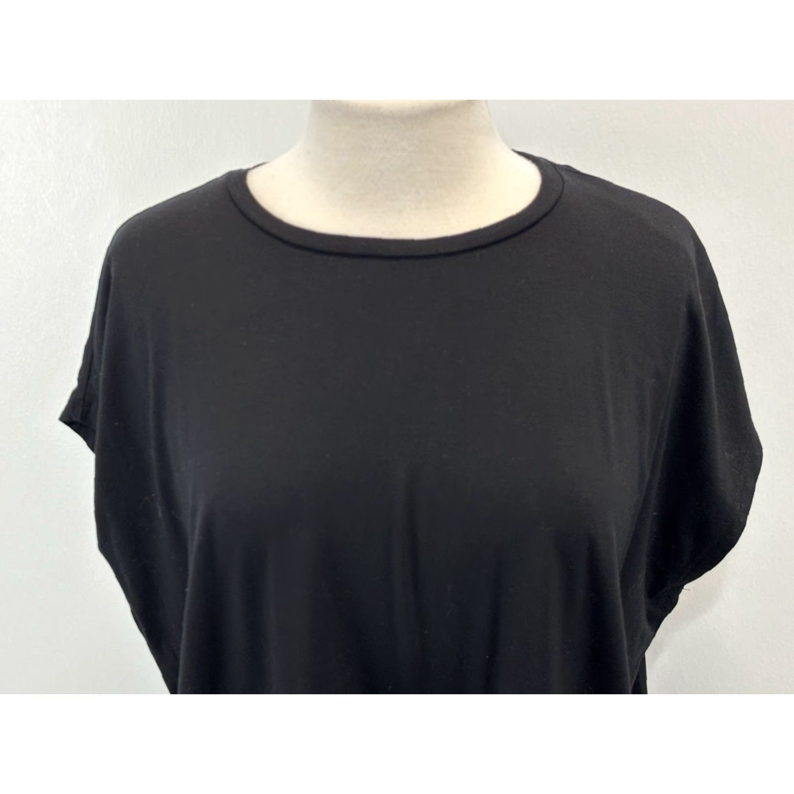 Eileen Fisher VINTAGE Eileen Fisher T-Shirt Tunic Womens Large Black Tencel Blend Minimal Capsule Basic Dolman Sleeve Round Neck Pullover Short Sleeve Casual Womens Size L / US 10 / IT 46 - 5 Thumbnail