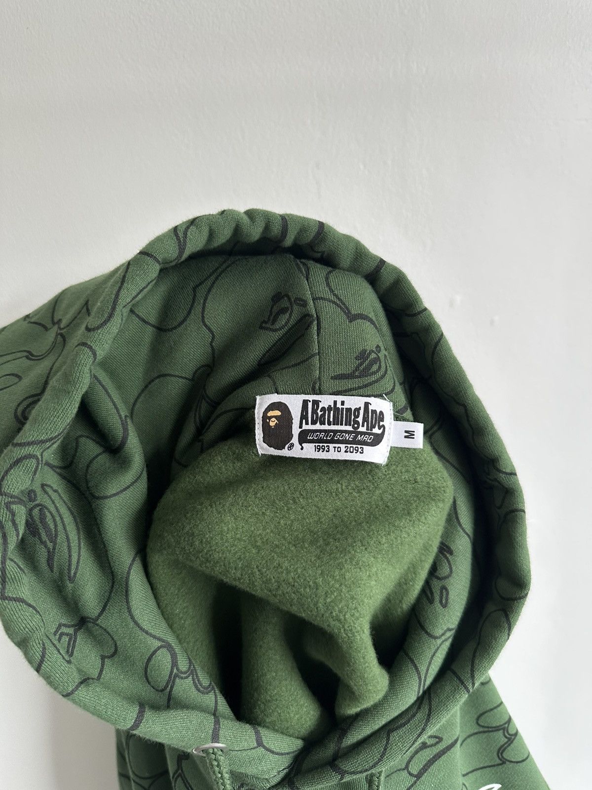 Bape BAPE HAPPY NEW YEAR BAG MILITARY HOODIE Size US M / EU 48-50 / 2 - 5 Thumbnail