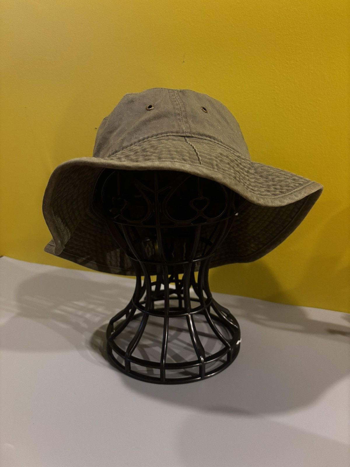 Eddie Bauer Khaki sun hat0501 Size ONE SIZE - 1 Thumbnail