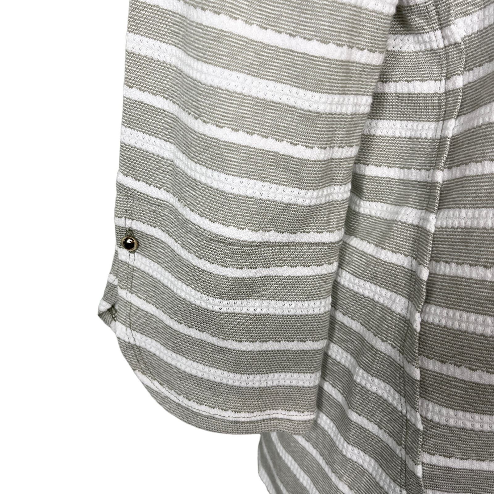 Other Chico's Zenergy Textured Top S 4-6 Gray White Stripe 0 New Size S / US 4 / IT 40 - 5 Thumbnail