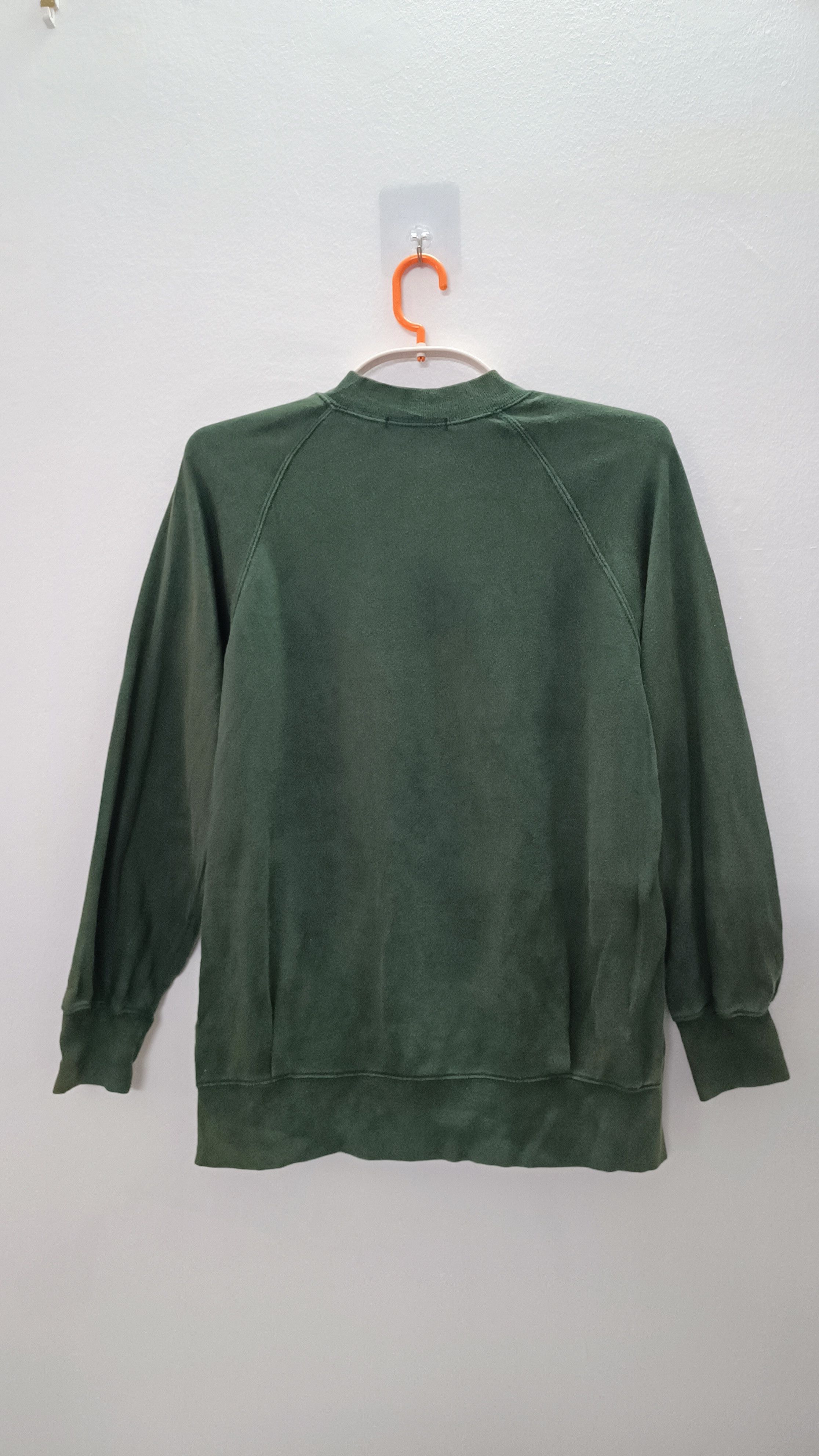 Designer × Japanese Brand × Vintage Green Vintage Look W Closet Sweatshirts Size US M / EU 48-50 / 2 - 7 Thumbnail