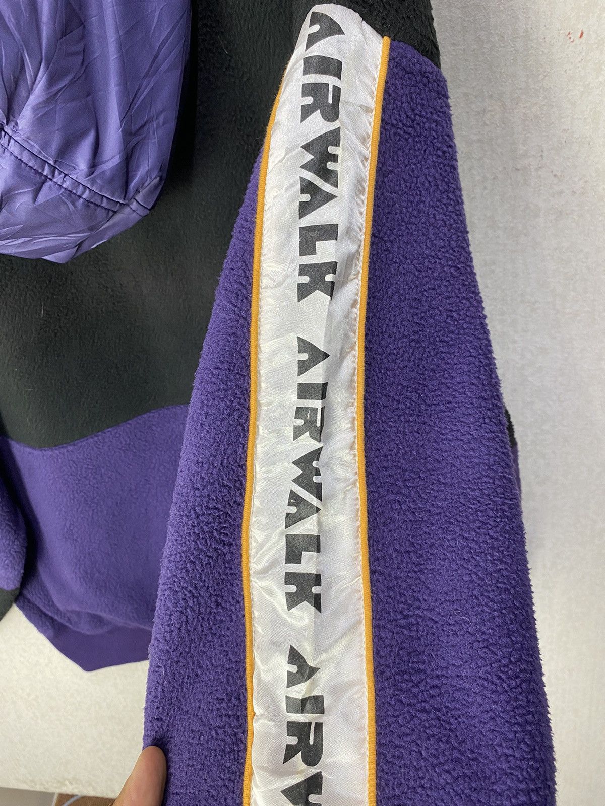 Airwalk Airwalk Fleece Sweatshirt Hoodie Half Zip Spellout Size M Size US M / EU 48-50 / 2 - 6 Thumbnail