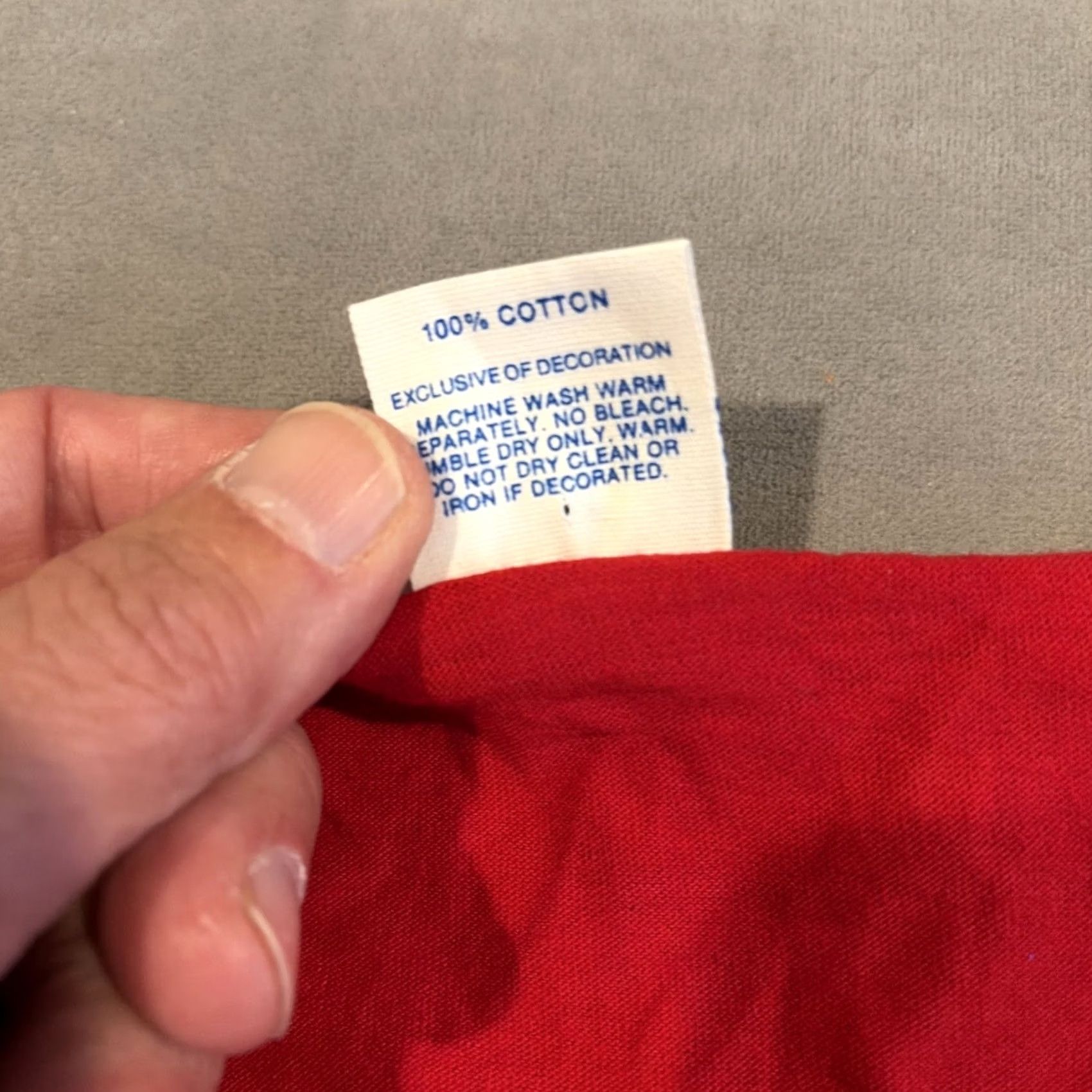 Disney VINTAGE Disney Mickey Mouse Red Tank Top MADE IN USA Men’s XL Tank Top Men XL Red Size US XL / EU 56 / 4 - 4 Thumbnail