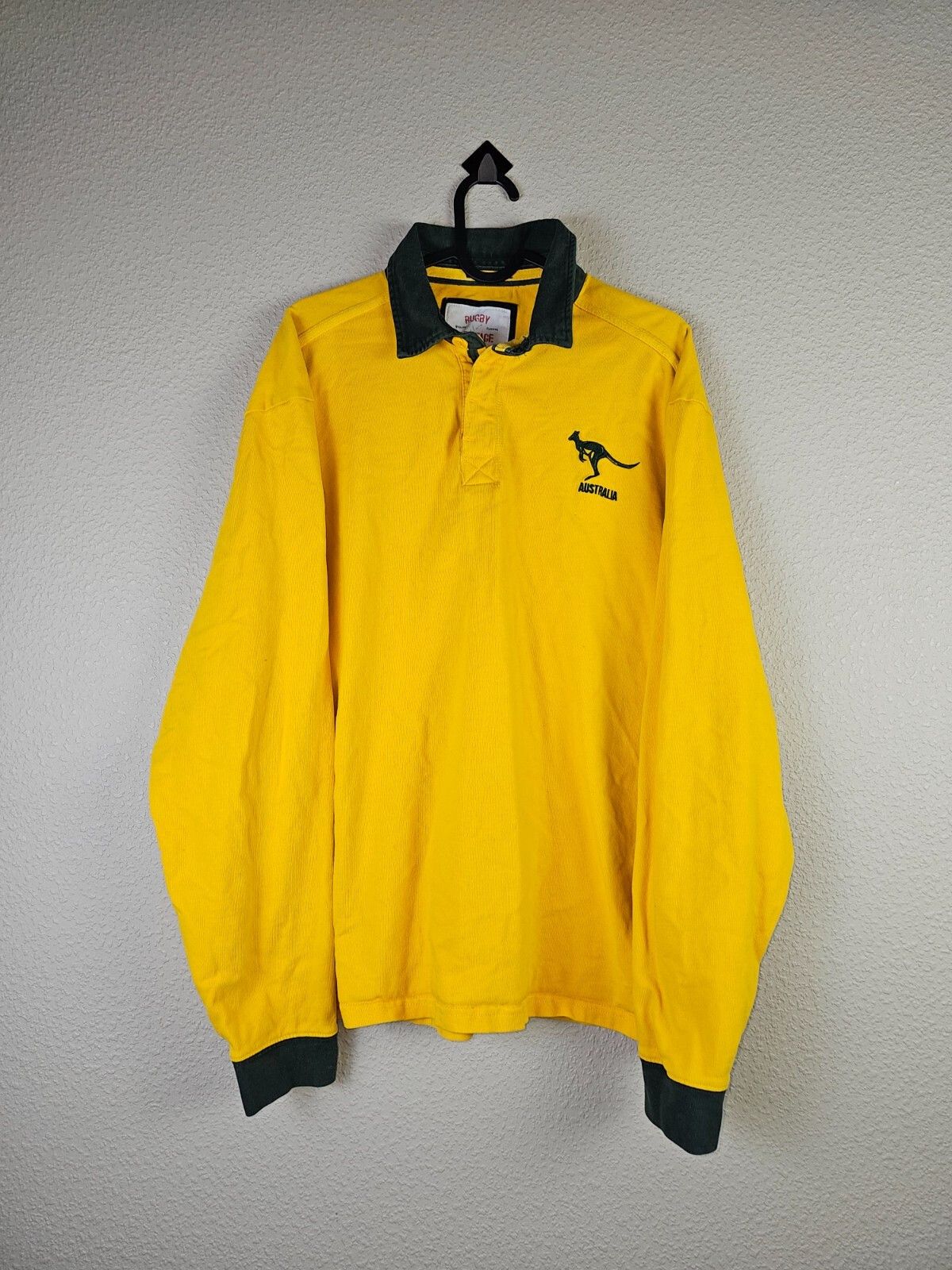 Other Vintage 90s Australia Wallabies Heavyweight Rugby Shirt M/L Size US XL / EU 56 / 4 - 1 Thumbnail