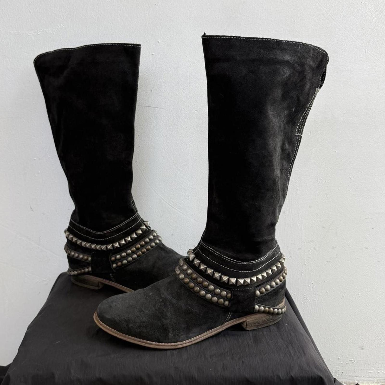 Mickey Mouse Mjus Avant Garde Suede Knee High Studded Boots Size US 7 / IT 37 - 3 Thumbnail