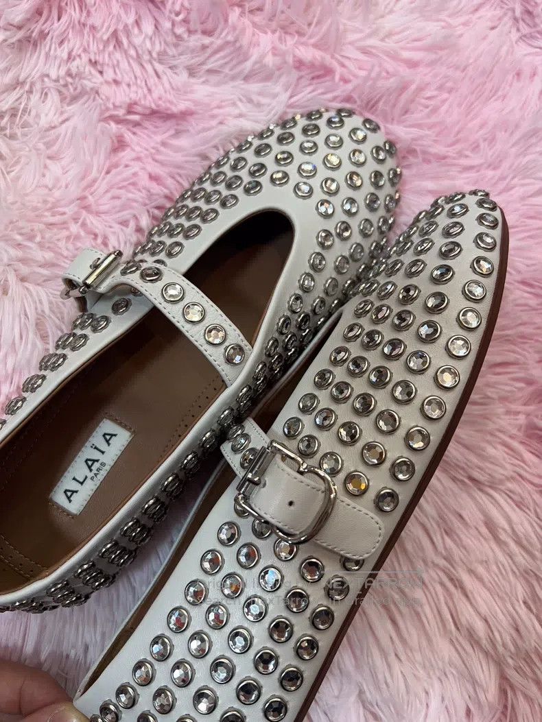 Alaia Alaia White Crystal Accented Women's Ballet Flat Shoes Size US 6.5 / IT 36.5 - 3 Thumbnail