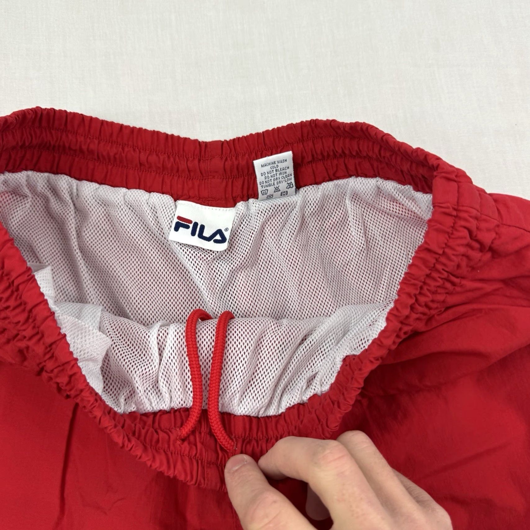Fila VINTAGE FILA Swim Trunks Men M Red 90s Drawstring Trunks Swimsuit Pool Ocean Sports Size ONE SIZE - 4 Thumbnail