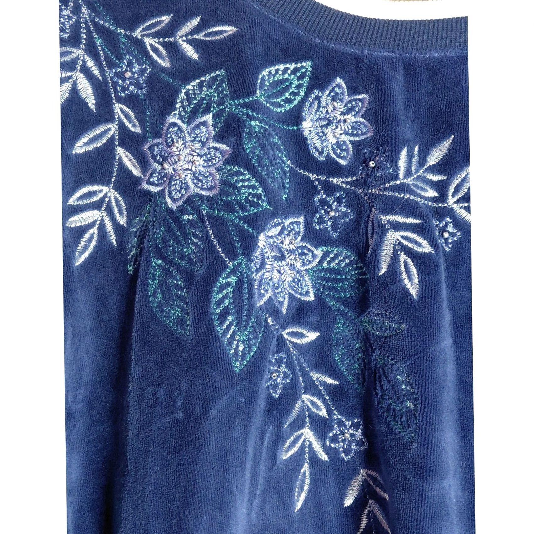 Vintage Alfred Dunner Embroidered Blue Knit Long Sleeve Women's Size L Crew Neck Pullover Sweater Knit Clothing Casual Size L / US 10 / IT 46 - 3 Thumbnail