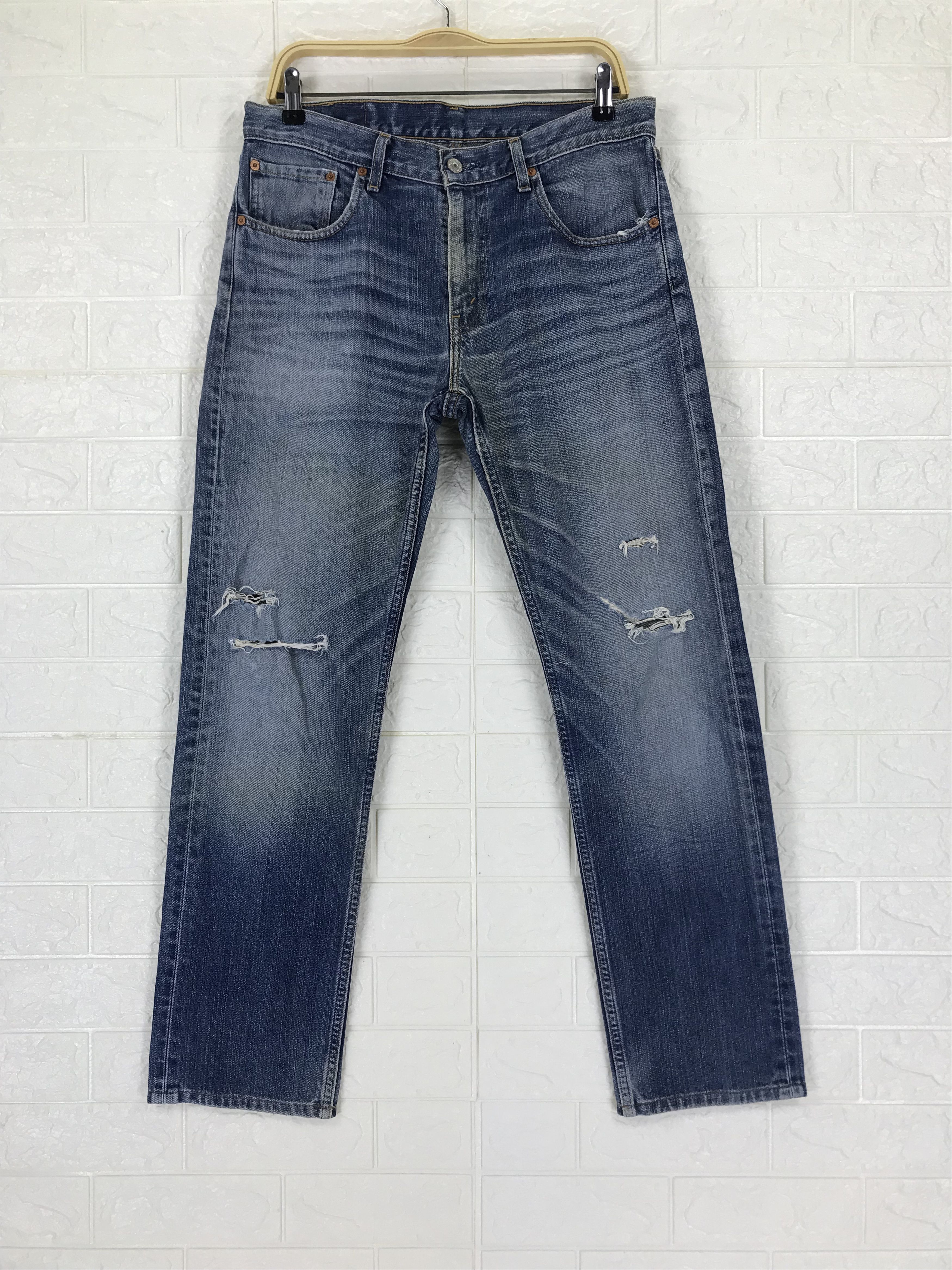 Levi's Vintage Levi's 532 Blue Washed Jeans Distressed Denim Size US 33 - 1 Thumbnail