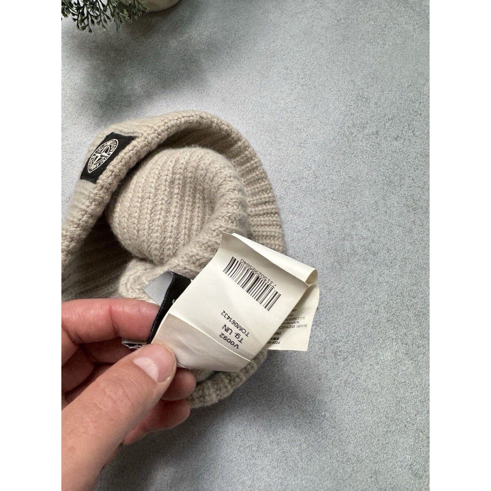 Stone Island Stone Island Patch Program Wool Hat Grey Men Size ONE SIZE - 13 Thumbnail