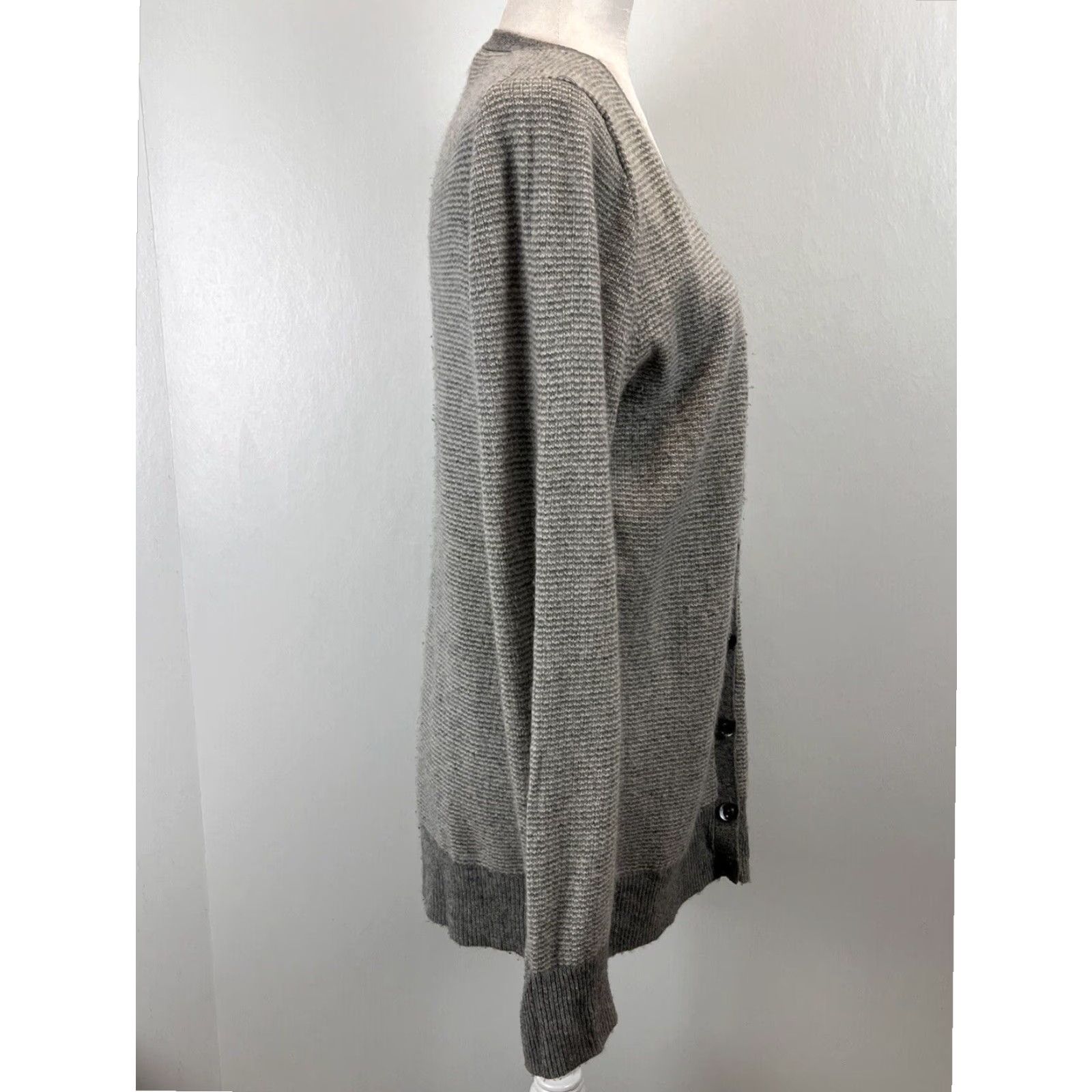 J.Crew J Crew Mens Large Gray Striped Cashmere Blend Cardigan Sweater L XL Size L / US 10 / IT 46 - 4 Thumbnail