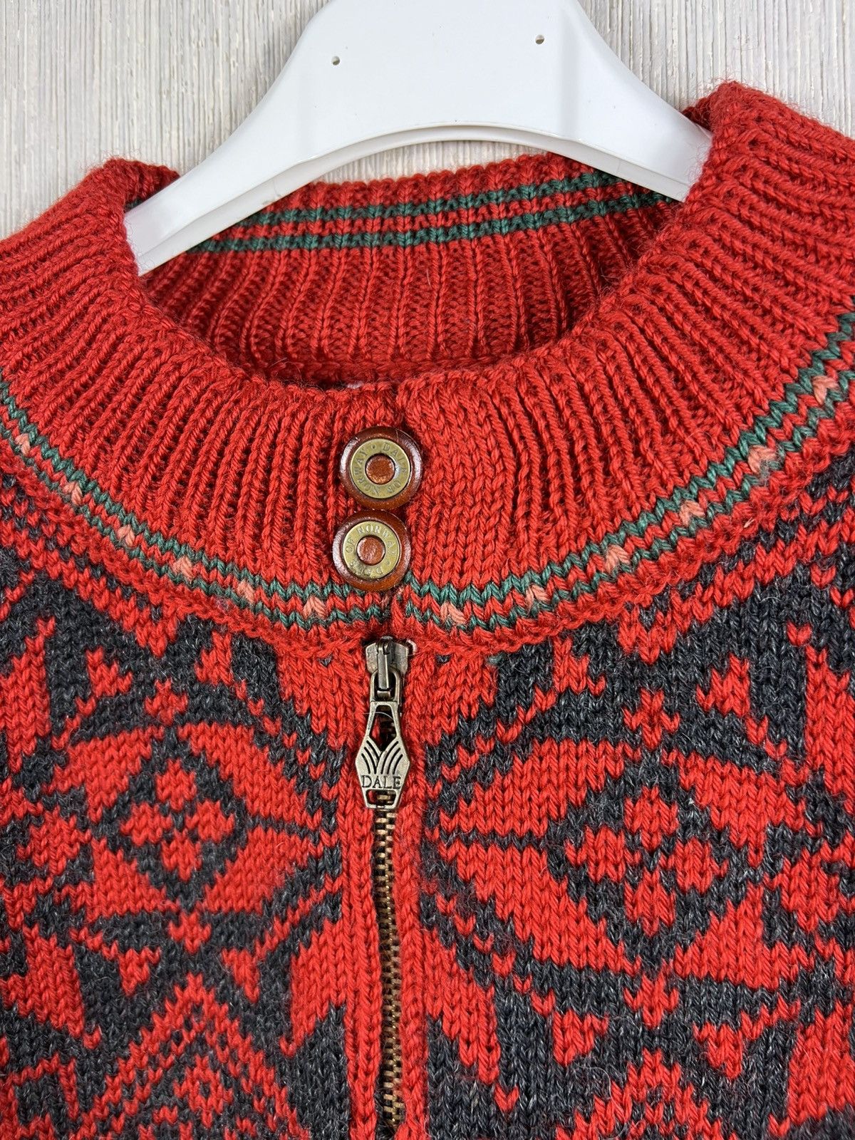 Dale Of Norway Vintage Dale of Norway heavy wool patterned sweater half zip Size US L / EU 52-54 / 3 - 7 Thumbnail