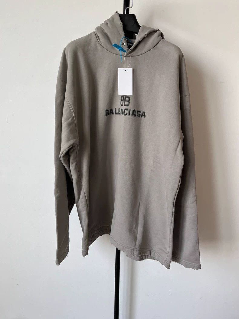 Balenciaga Balenciaga Mosaic brown hooded sweatshirt Size US XXS / EU 40 - 1 Thumbnail