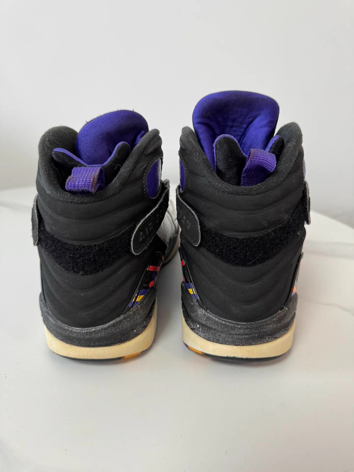 Nike Air Jordan 8 Three Peat, retro and wear-resistant Q10 Size US 9.5 / EU 42-43 - 2 Thumbnail