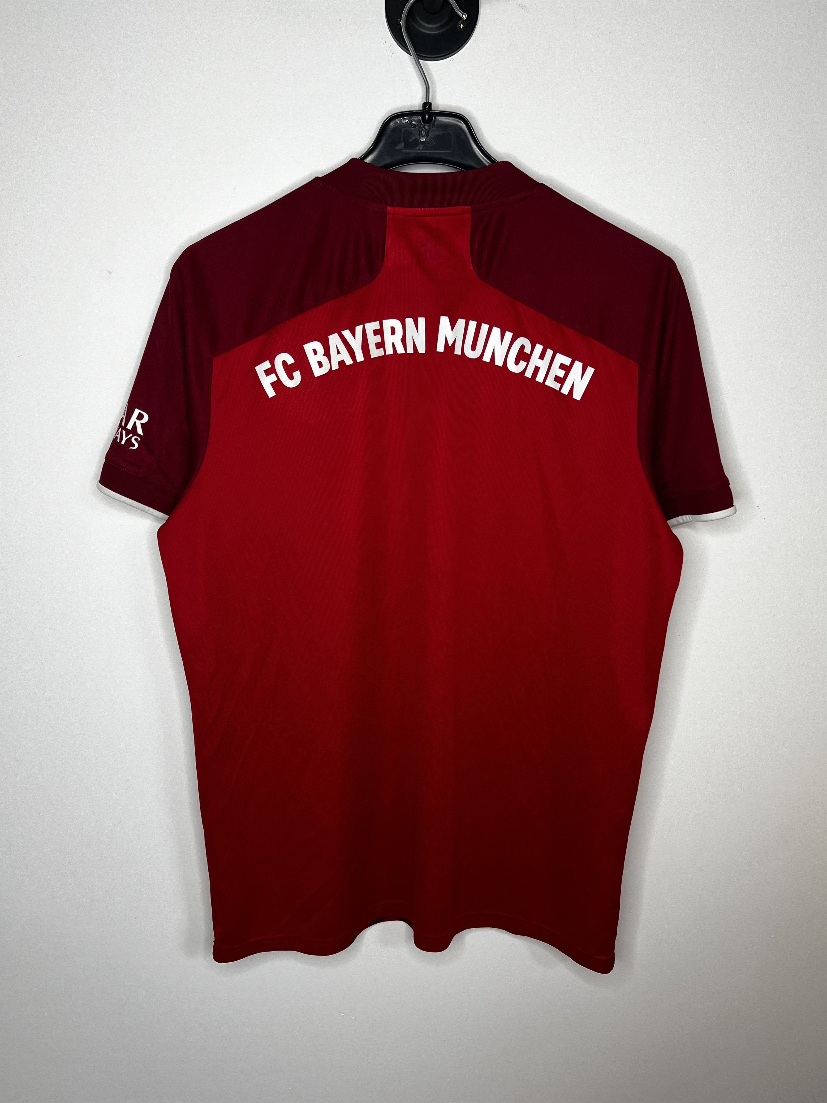 Adidas BAYERN MUNICH 2021 2022 HOME FOOTBALL SHIRT SOCCER JERSEY Size US L / EU 52-54 / 3 - 2 Thumbnail