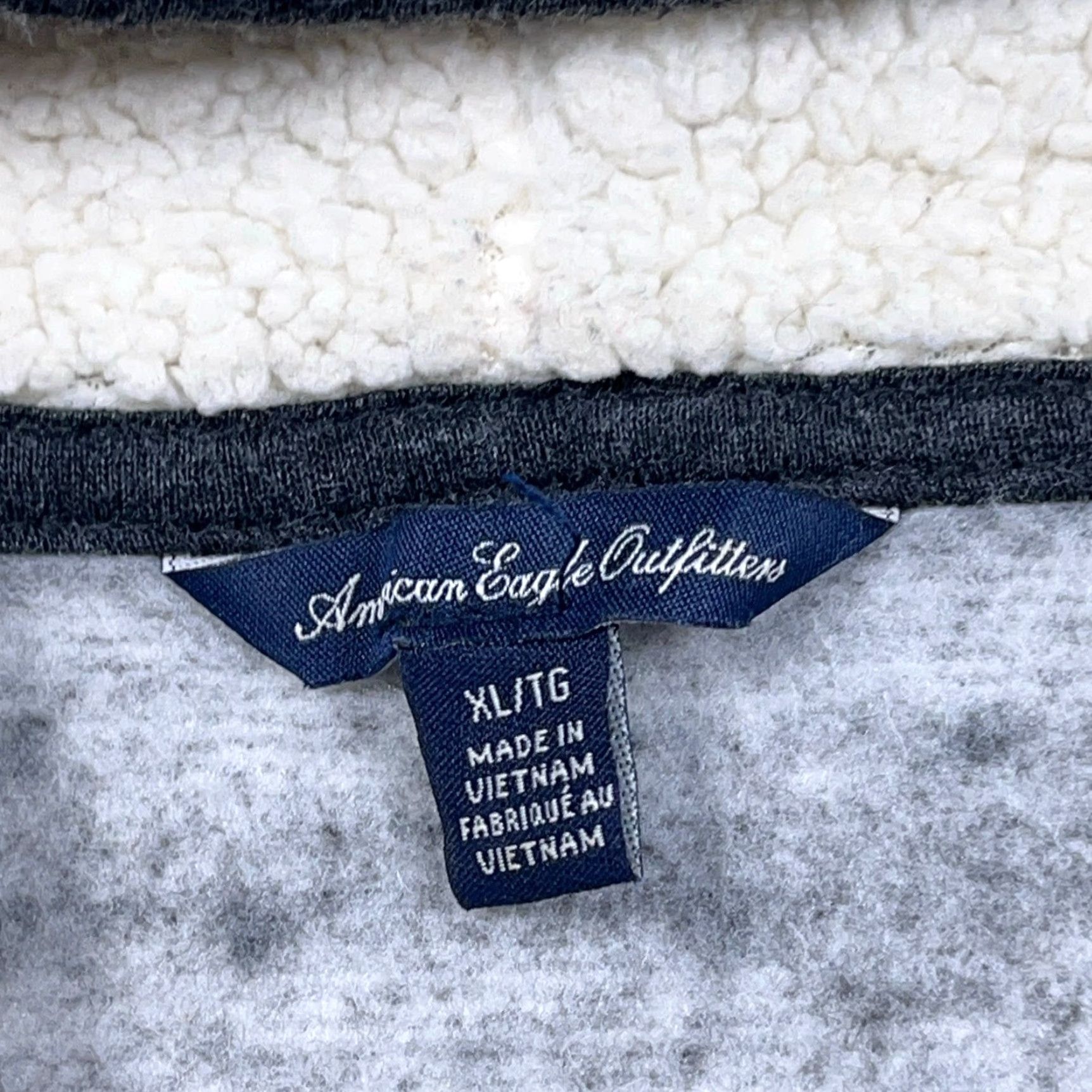 American Eagle Outfitters Vintage American Eagle Hoodie Women XL Full Zip Jacket Sherpa Lined Hood Y2K Size L / US 10 / IT 46 - 3 Thumbnail