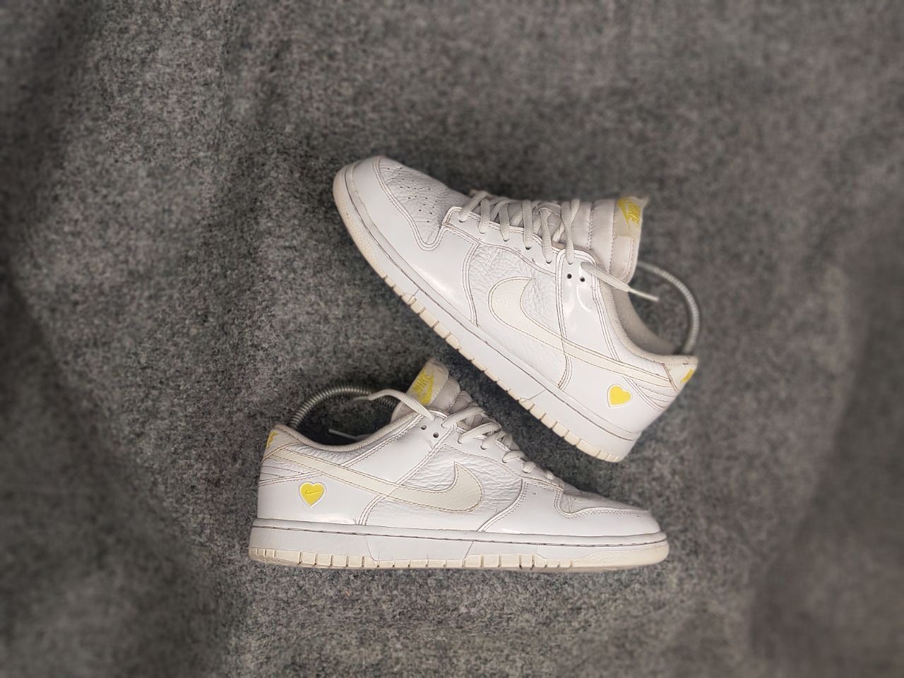 Nike Nike Dunk Low Valentines Yellow Heart Sneakers Vintage Shoes Size US 9 / IT 39 - 3 Thumbnail