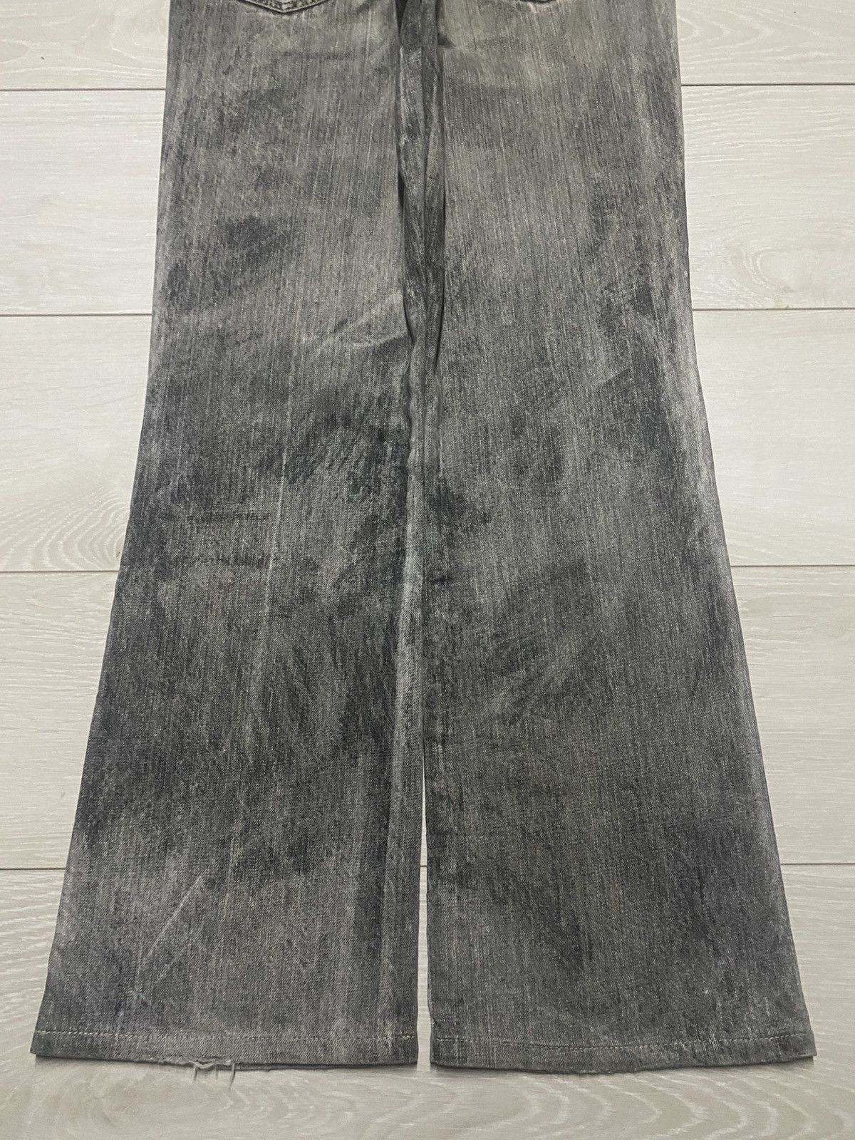 Le Grande Bleu (L.G.B.) Blue Way Made in Nippon Bleached Distressed Flare Jeans Size US 30 / EU 46 - 6 Thumbnail